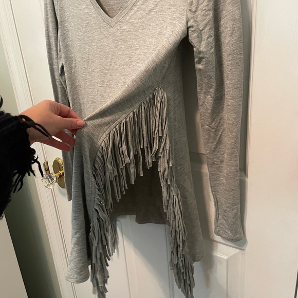 Gianni bini grey fringe long sleeve top/shirt with cut open sides - Picture 3 of 7